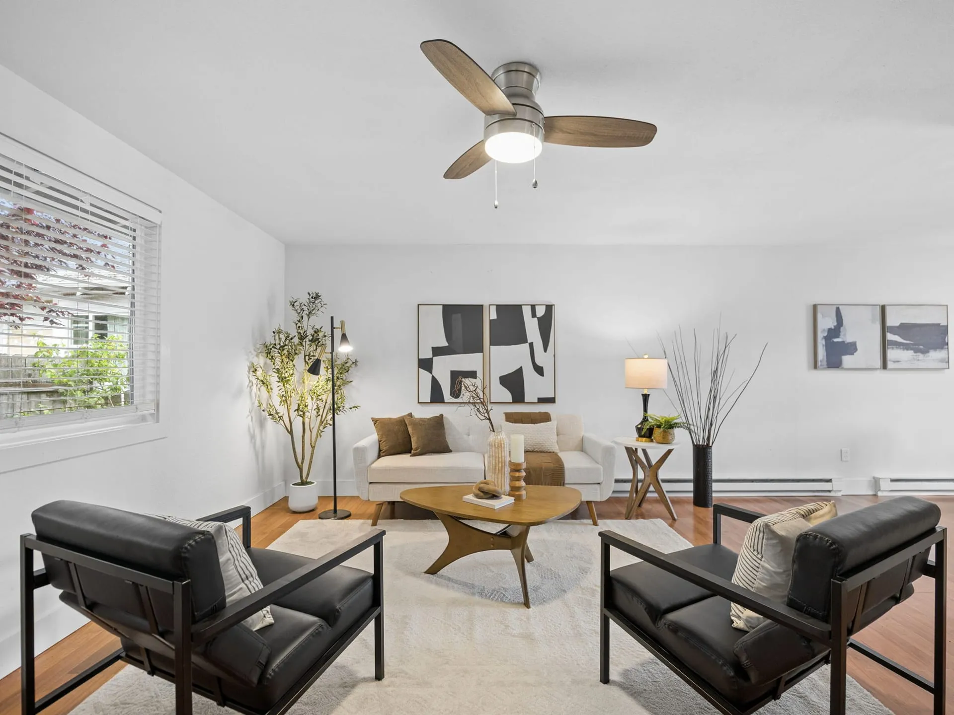 Unit 7322 living room