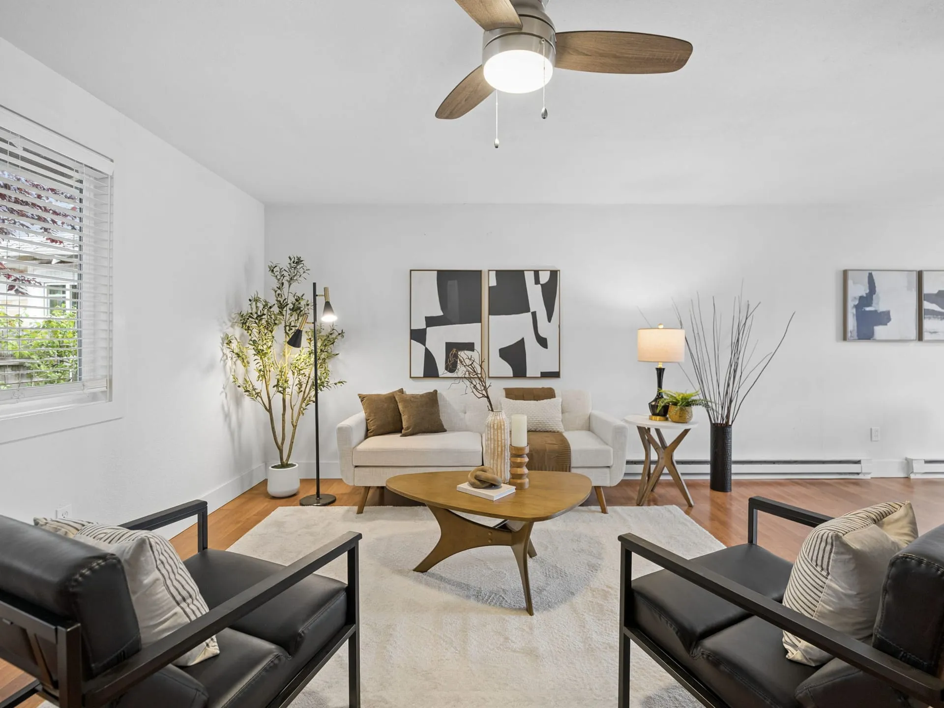 Unit 7322 living room