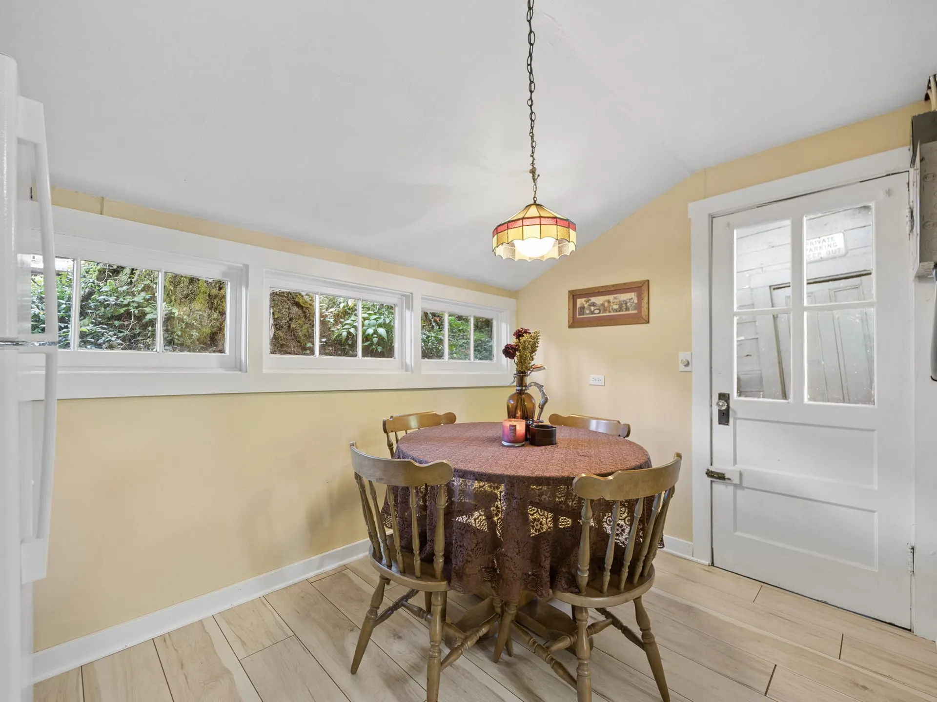 Dining nook